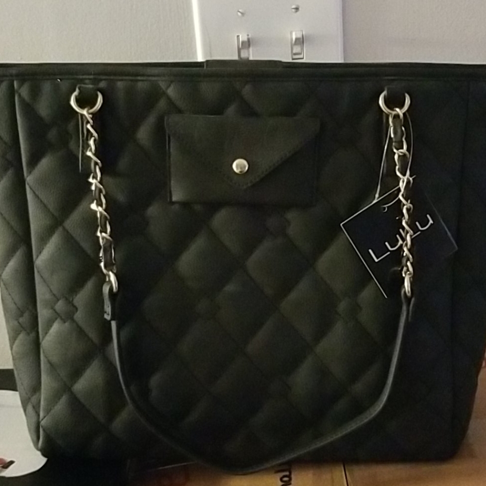 Lulu Nicola Quilted Tote (Black)